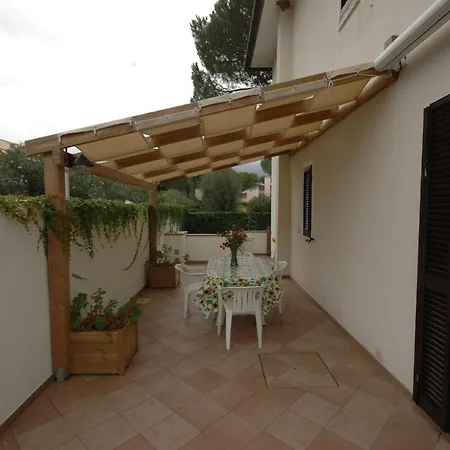 Alexandra דירה מרינה די קמפו