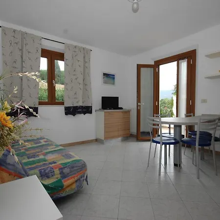 Alexandra Διαμέρισμα Marina di Campo